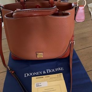 Dooney Bourke Brenna shoulder bag !